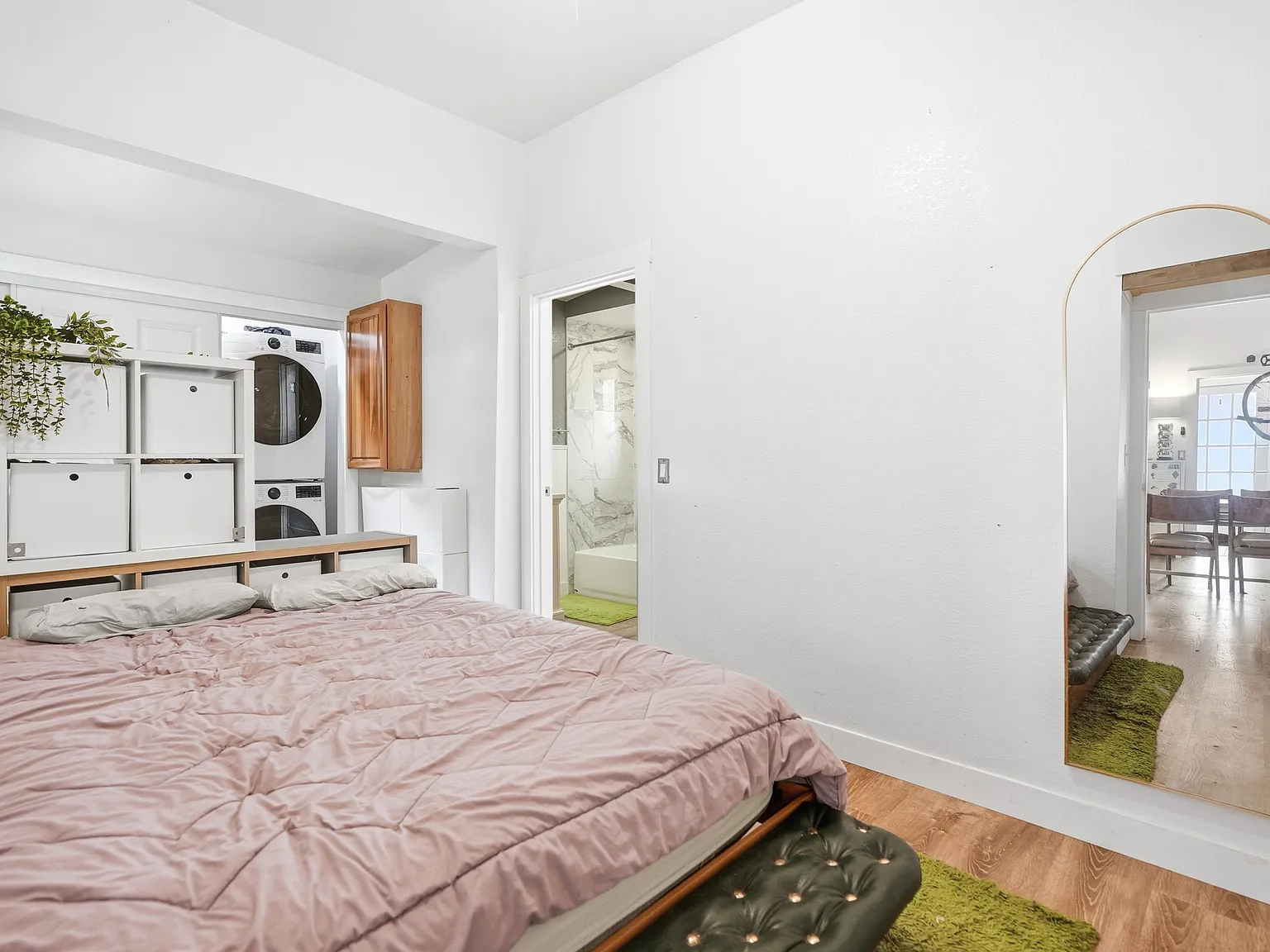 1 bed, 650 sqft, $1,950 — Photo 3