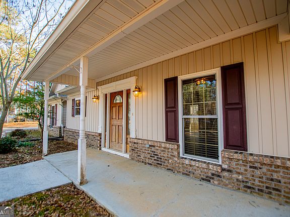 5th image of 1144 Jim Starr Rd