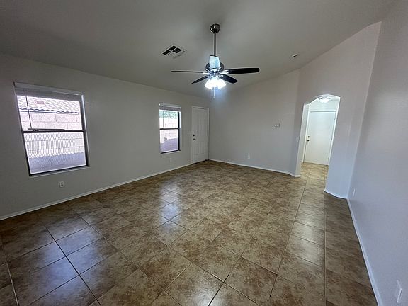5th image of 10903 E Arcadia Ave