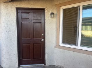 13521 Navajo Rd APT 4, Apple Valley, CA 92308