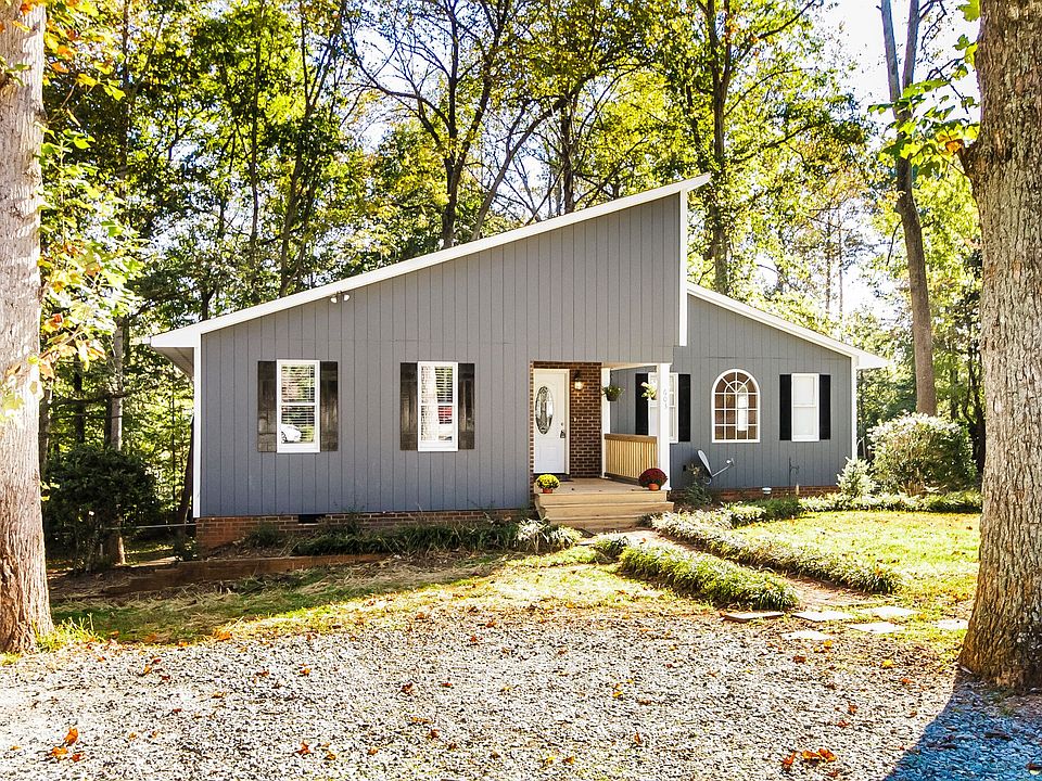 1st image of 603 Greentree Dr