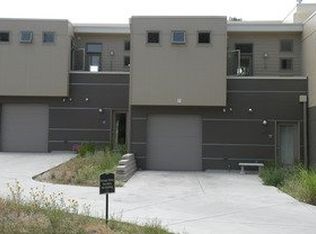 9571 Oak Ave, Gary, IN 46403