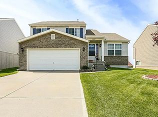 19371 Laci St, Omaha, NE 68135