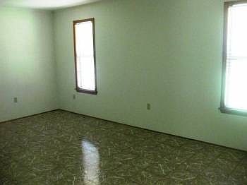 4th image of 29731 Cedar St