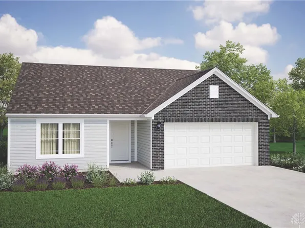 4002 Summit Ct, Clayton, OH 45315