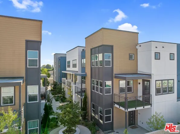 14387 Van Ness Ave, Gardena, CA 90249