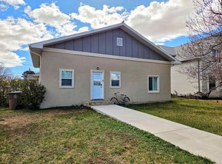 1371 N 6th St, Laramie, WY 82072