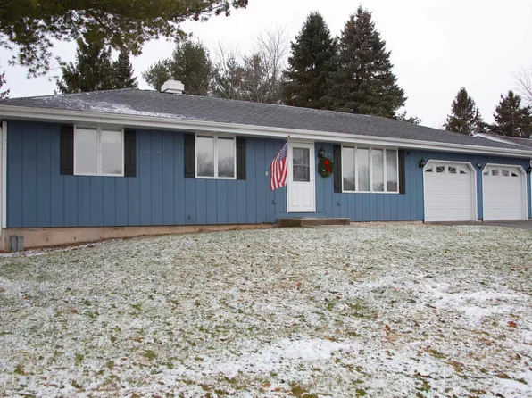 3627 Balmoral Dr, Janesville, WI 53548