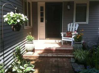 52 Foreside Cmn #52, Falmouth, ME 04105