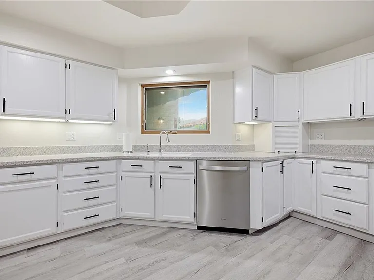10111 N Spyglass Pl — Photo 14