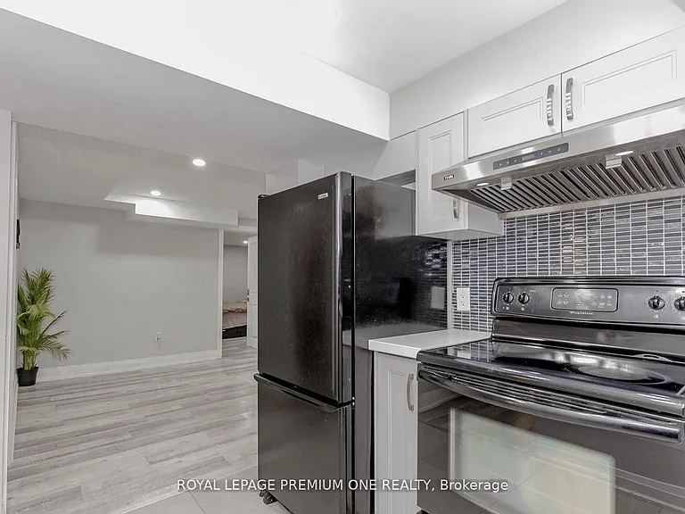 2085 Bridge Rd #BASEMENT — Photo 9