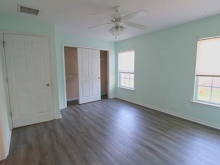 60 Susquehanna Trl — Photo 9
