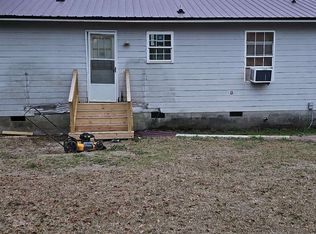 207 Fowler St, Swainsboro, GA 30401