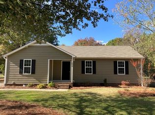 684 Allen Rd, Clayton, NC 27520