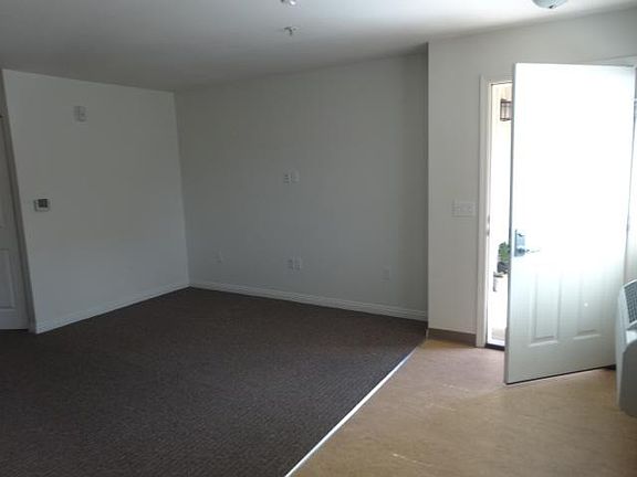 2nd image of 615 Harvard Blvd #104