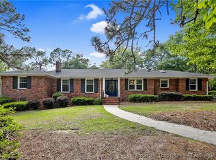 300 Woodcrest Rd, Fayetteville, NC 28305