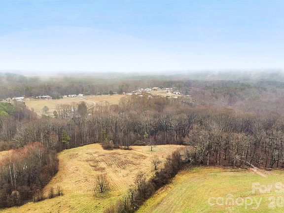 5th image of 4242 John Ritchie Rd