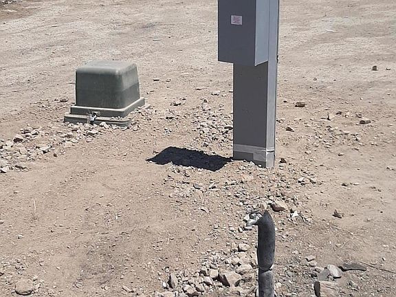 3rd image of 6677 S Sparrow Ave