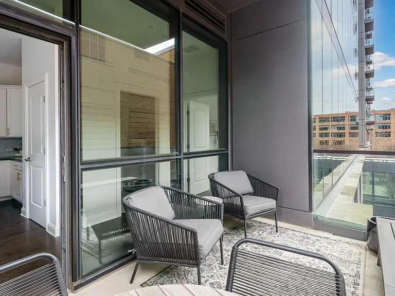 250 Spring St #313 — Photo 29
