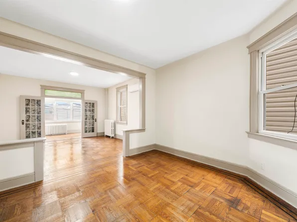 598 67th Street image 5 of 22