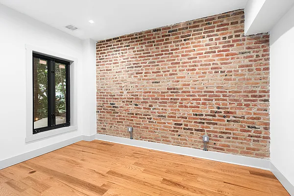 Rented by Corcoran | media 12