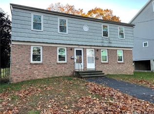 822 Reef Rd, Fairfield, CT 06824