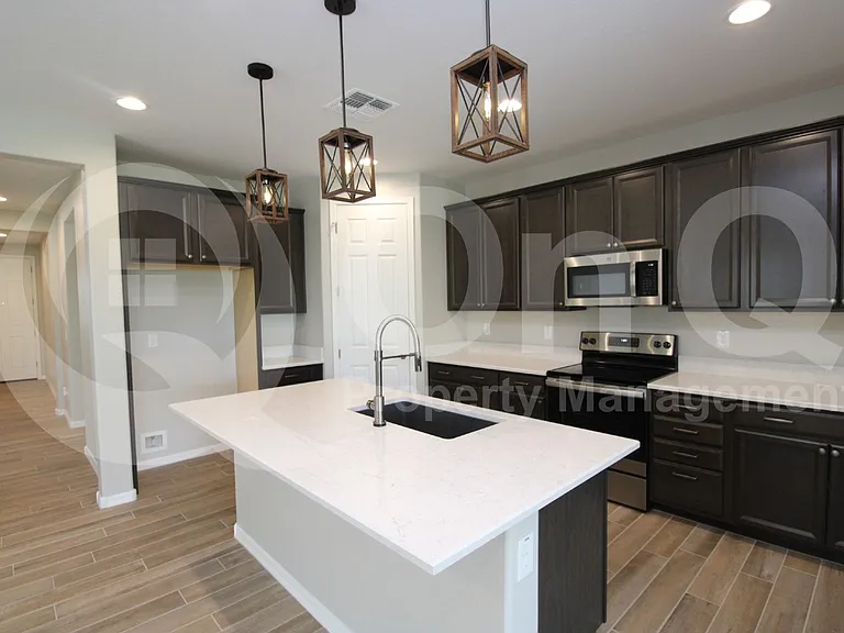 22940 E Domingo Rd — Photo 2