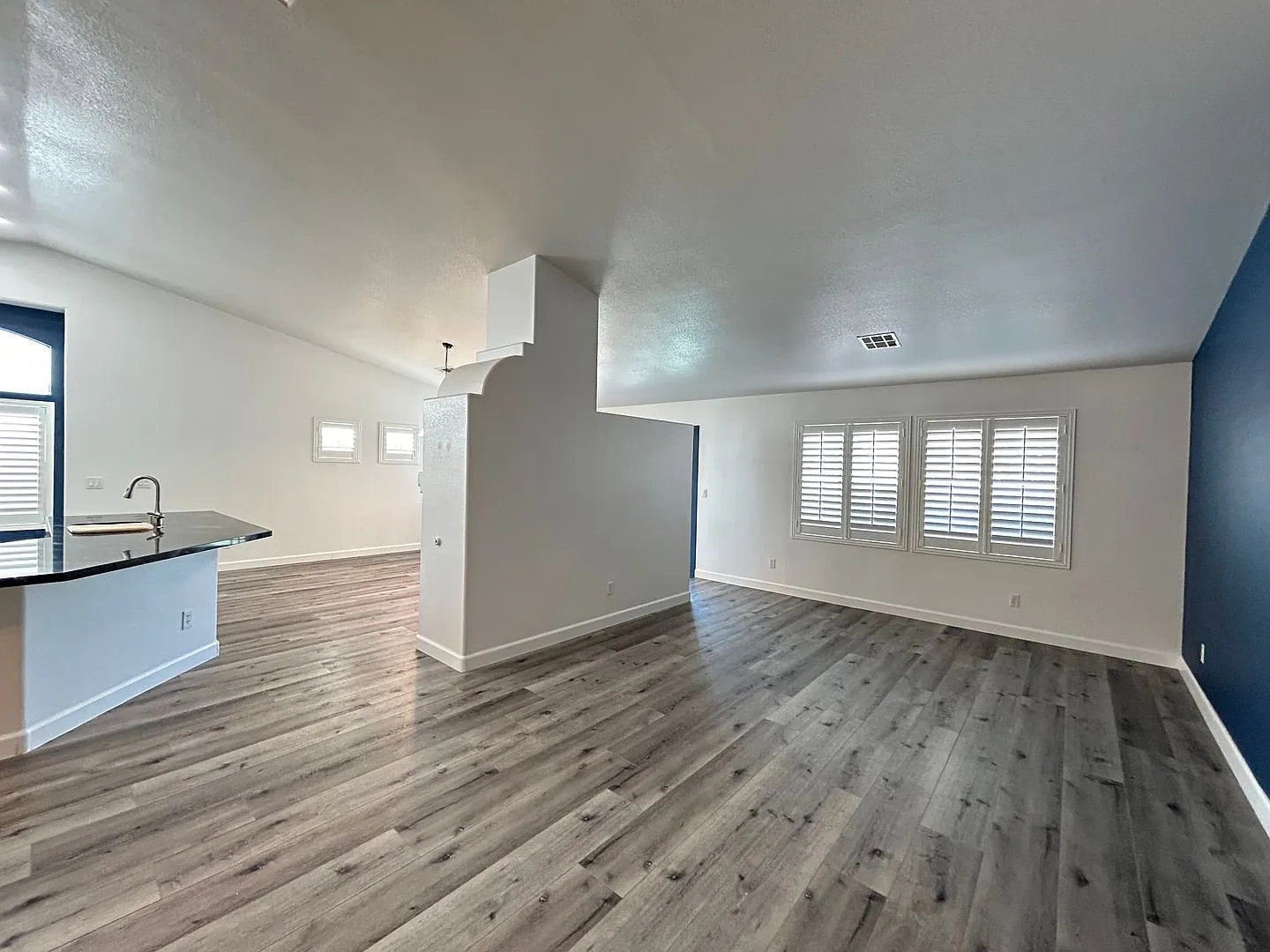 Single Story Home with No HOA! — Photo 3