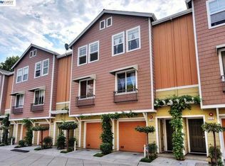 704 Mesa Cir, Hayward, CA 94541