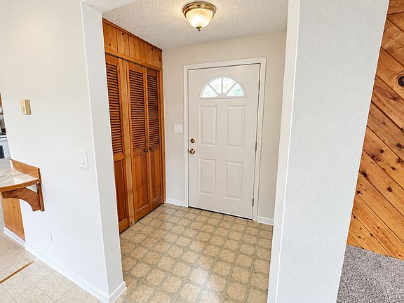 3rd image of 333 SW 35th St