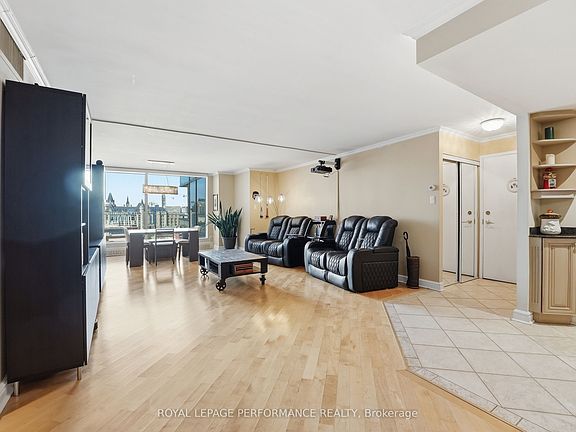 5th image of 160 George St #1601
