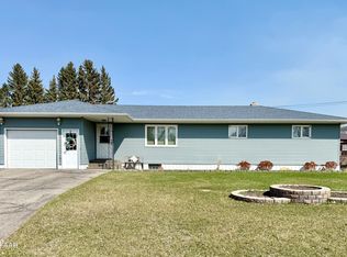 1209 11th St, Langdon, ND 58249