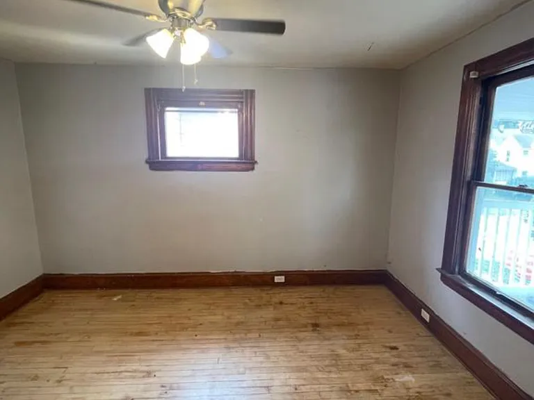 2041 W 103rd St #B — Photo 7