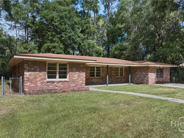 2210 Bona Bella Avenue, Savannah, GA 31406