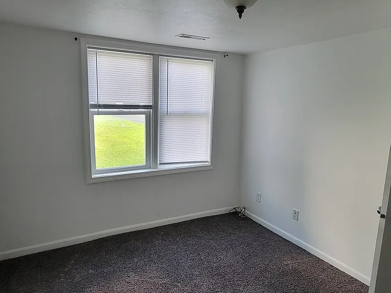917 Ohio Ave — Photo 11