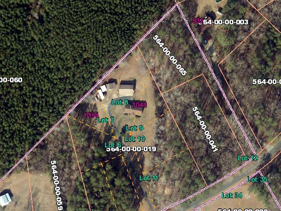 2nd image of 984 Brook Rd