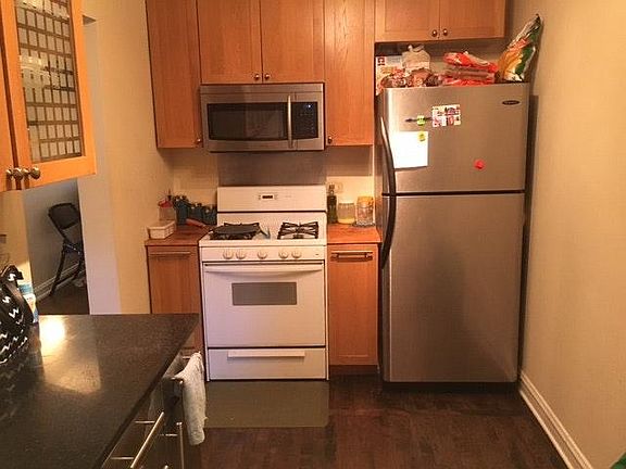 5th image of 3419 W Hollywood Ave #1W