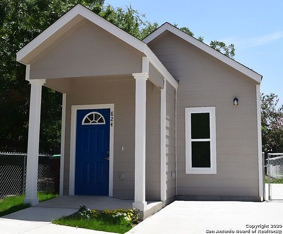 1st image of 824 S San Eduardo Ave