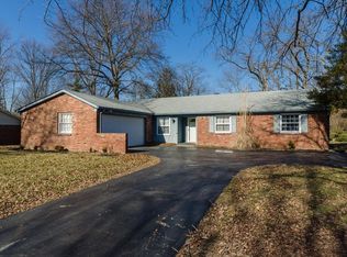 8044 Hilltop Ln, Indianapolis, IN