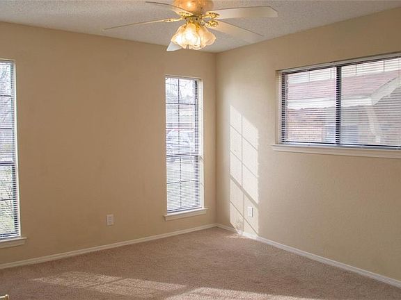 5th image of 1510 Pickwick Ln