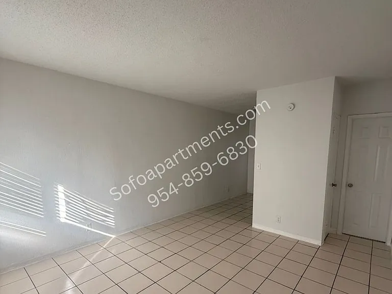 6244 Dewey St — Photo 3
