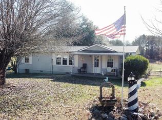 207 White Plains Rd, Gaffney, SC 29340