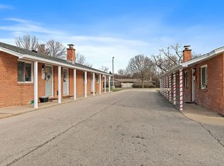 33-45 N 15th St, Saint Charles, IL 60174