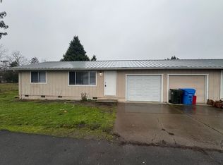 121 Edith Cir #123, Eagle Pt, OR 97524