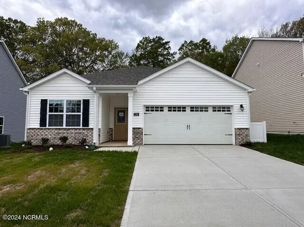 1138 Saddlebrook Drive, Rocky Mount, NC 27804