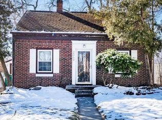 2069 Midvale Ave, Ypsilanti, MI
