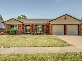 9030 E 29th Ct, Tulsa, OK 74129