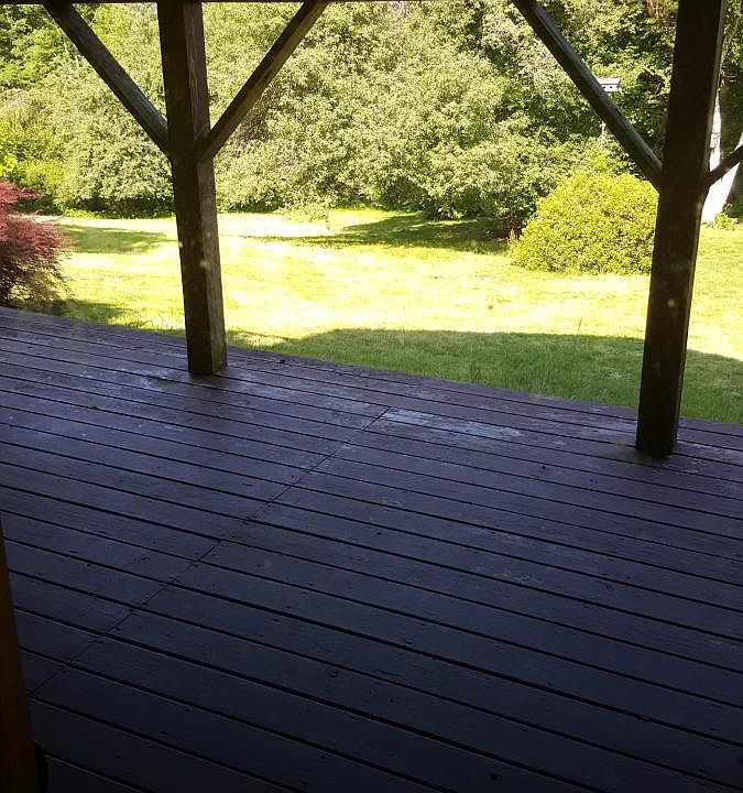 Private covered porch