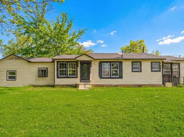 160 N Hearne St, Waskom, TX 75692