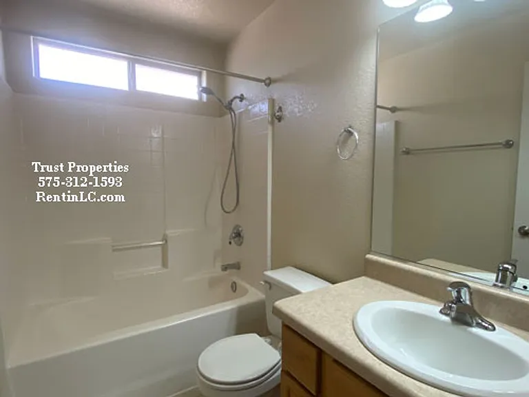 5195 Arena Dr — Photo 3
